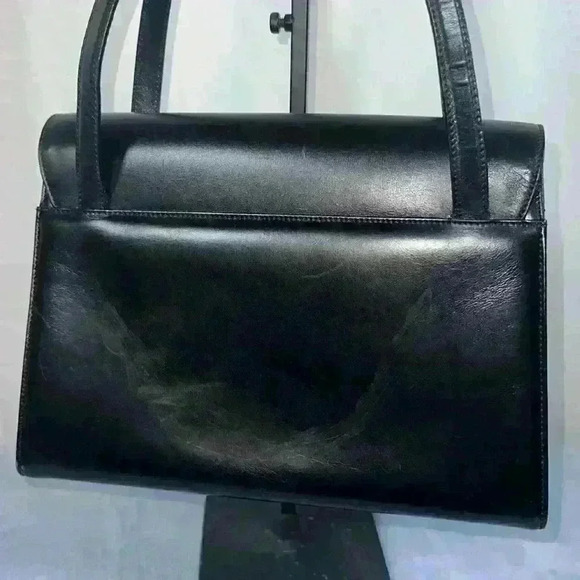 Salvatore Ferragamo Shoulder Bag - Picture 5 of 11